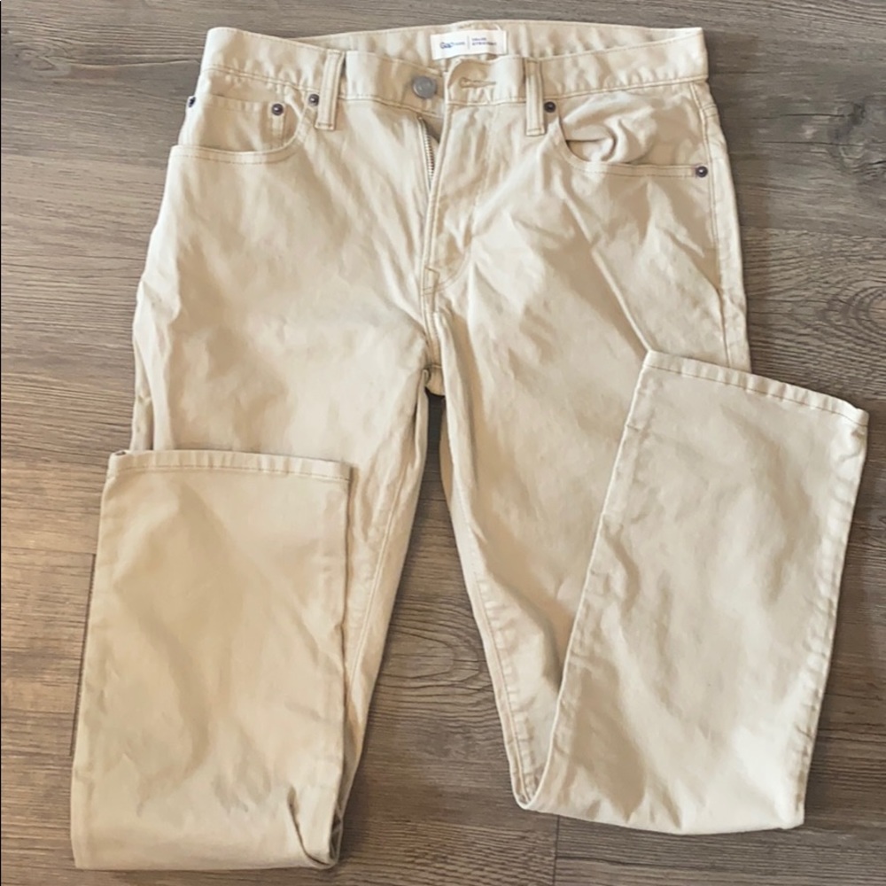 Gap khakis